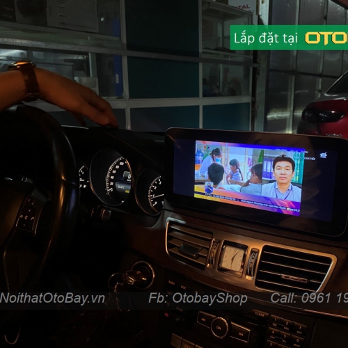 Anh lap dat man hinh Android cho Mercedes E 200 2014 tai otobay my dinh 6