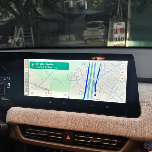 Bản đồ dẫn đường Google maps trên màn hình Xforce