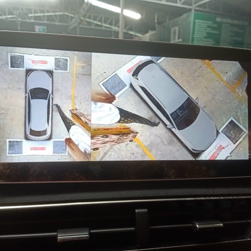 Camera 360 và màn hình Android 12,3