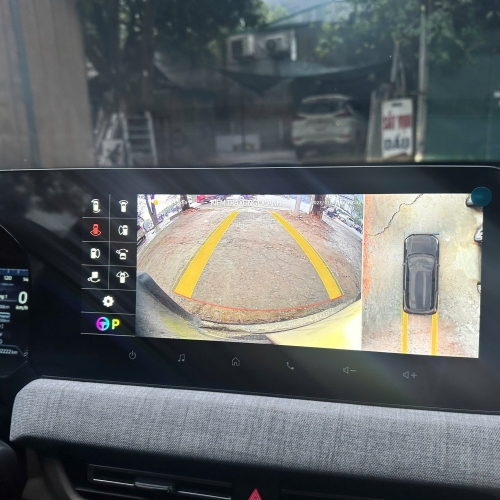 Hệ thống camera 360 trên màn hình xe Mitsubishi Xforce