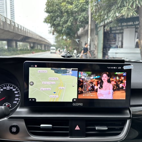 Xem youtube trên màn hình Kia Seltos 12,3