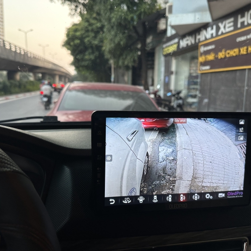 Camera 360 và màn hình Android SRM 868