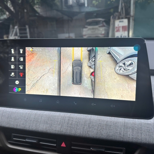 Hệ thống camera 360 trên màn hình xe Mitsubishi Xforce