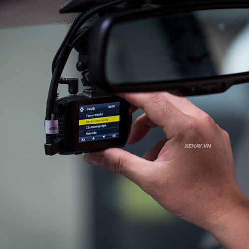 Camera ghi hình trước sau, cảnh báo thông tin giao thông Vietmap Gosafe S70G 21 Camera hanh trinh Vietmap Gosafe S70G khuyen mai