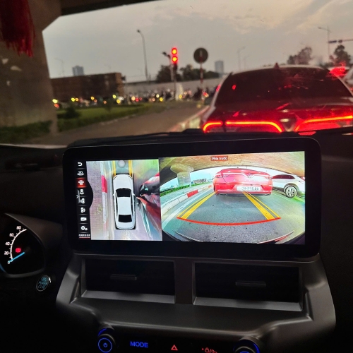 Camera lùi Ford Fiesta