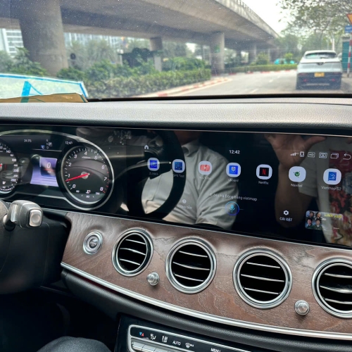 Độ màn hình Android Mercedes E200 2018