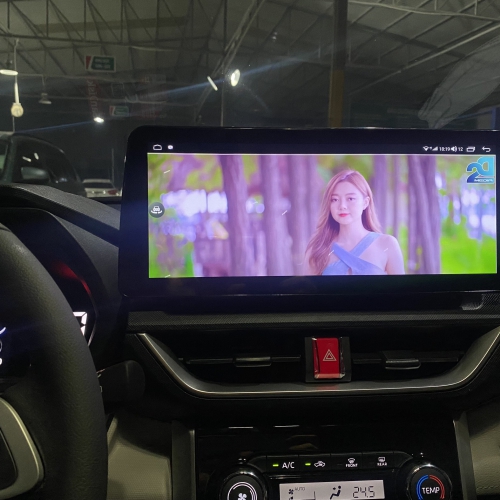 Màn hình Android 12,3