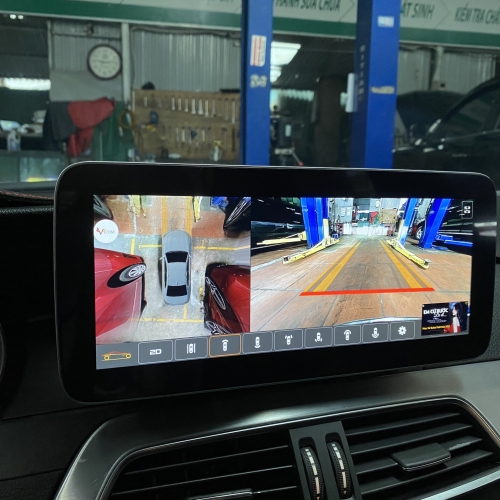 Hệ thống camera 360 trên màn hình Mercedes C Class