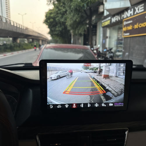 Camera 360 và màn hình Android SRM 868