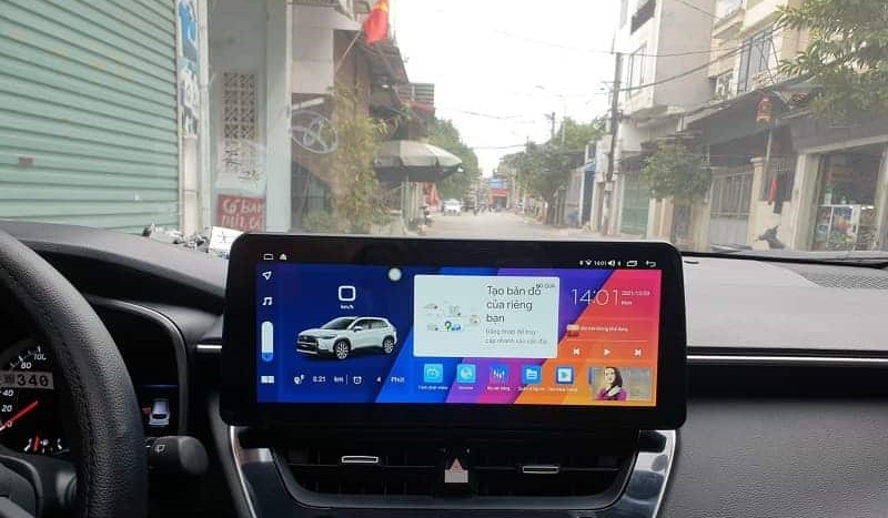 Màn hình android Toyota cross mới nhất