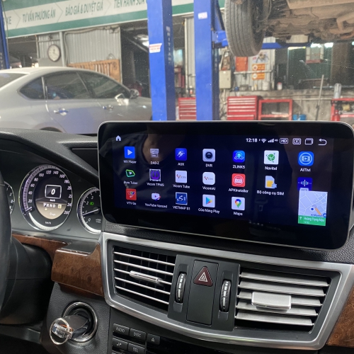 Màn hình Android Mercedes E class công nghệ mới nhất