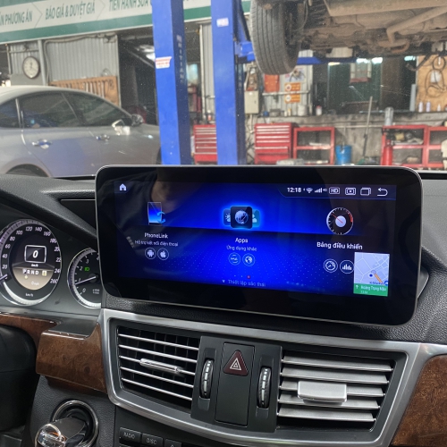 Màn hình Android Mercedes E class công nghệ mới nhất
