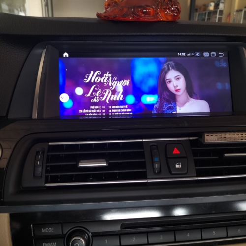 Màn hình Android 10,25