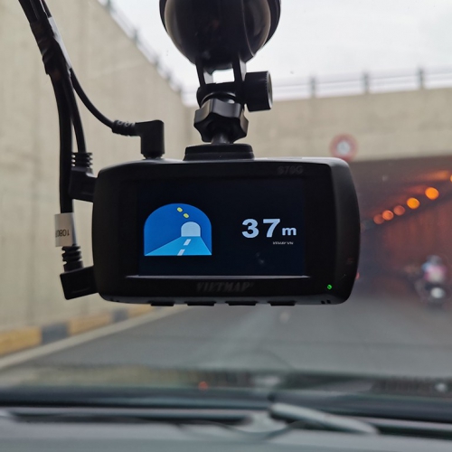 Camera ghi hình trước sau, cảnh báo thông tin giao thông Vietmap Gosafe S70G 23 Vietmap S70G camera hanh trinh gia re