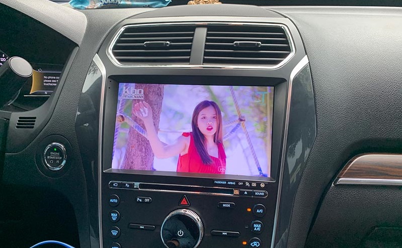 Màn Hình Android & Camera 360 cho xe Explorer 2015-2021 31 Xem youtube trên màn hình Ford Exolorer 2018