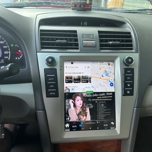 Màn hình Tesla Toyota Camry 2007-2011